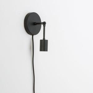 Plug-In Hinge Solo Sconce