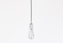 Load image into Gallery viewer, Grounded Porcelain Socket - White
